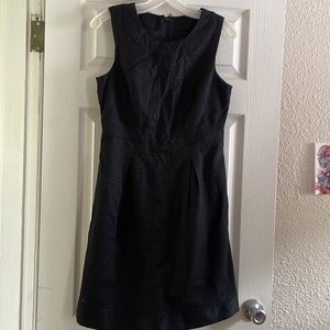 Pattern black sleeveless dress